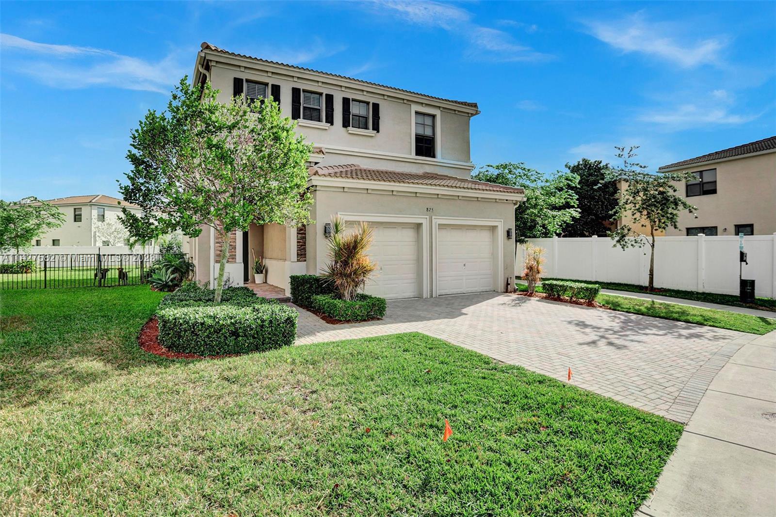 Listing Photo 1