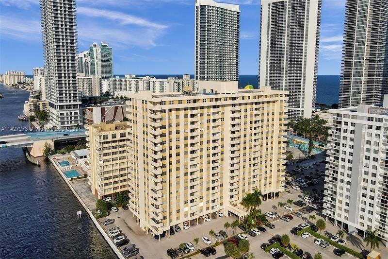 Photo 2 of Plaza Towers North Condo in Hallandale Beach - MLS A11427273