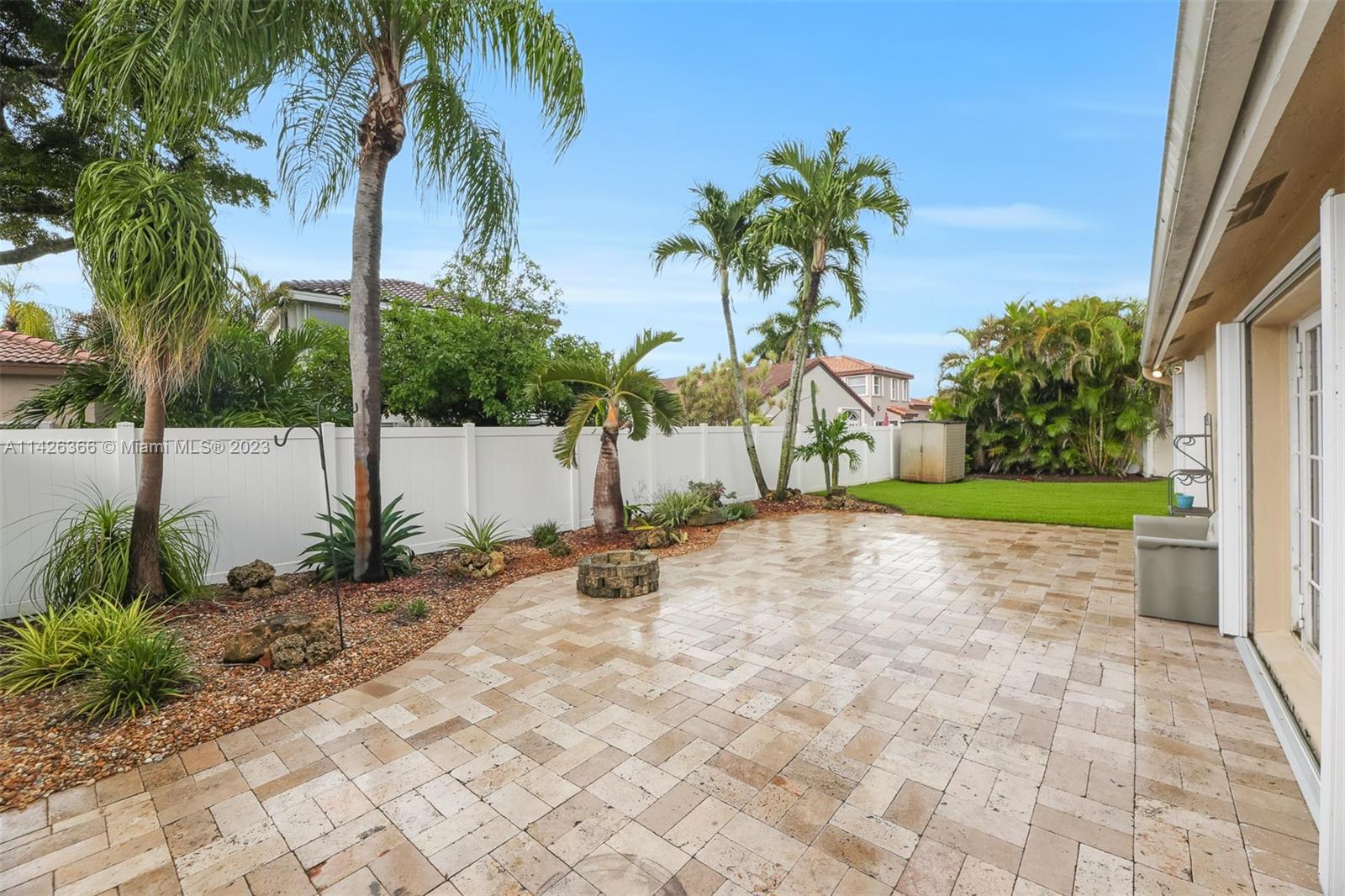 Listing Photo 33