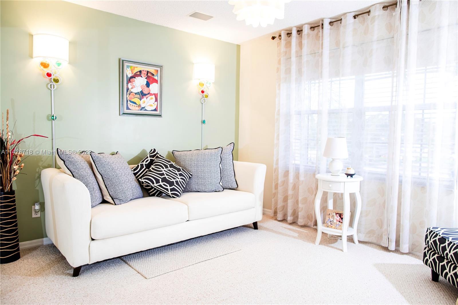 Listing Photo 24