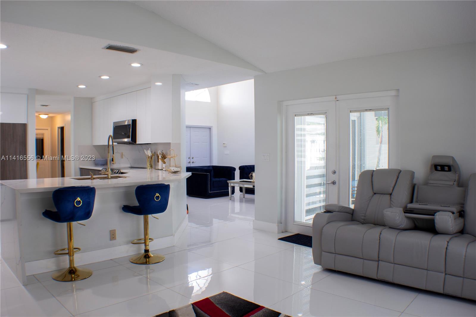 Listing Photo 15