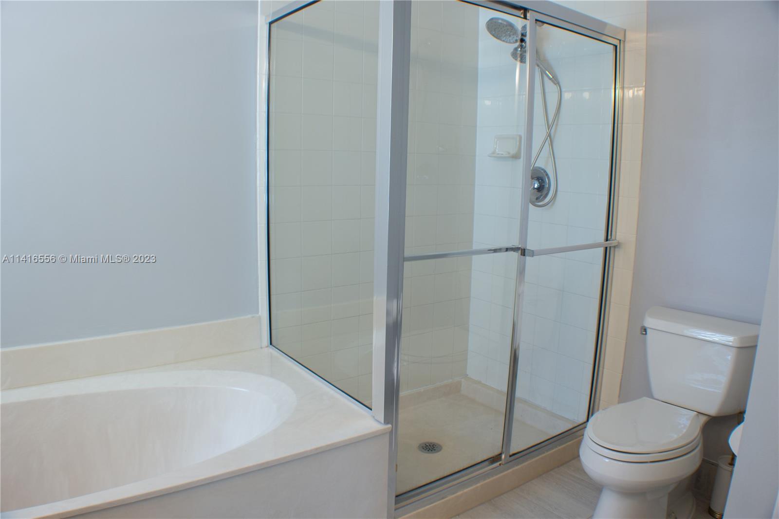 Listing Photo 24