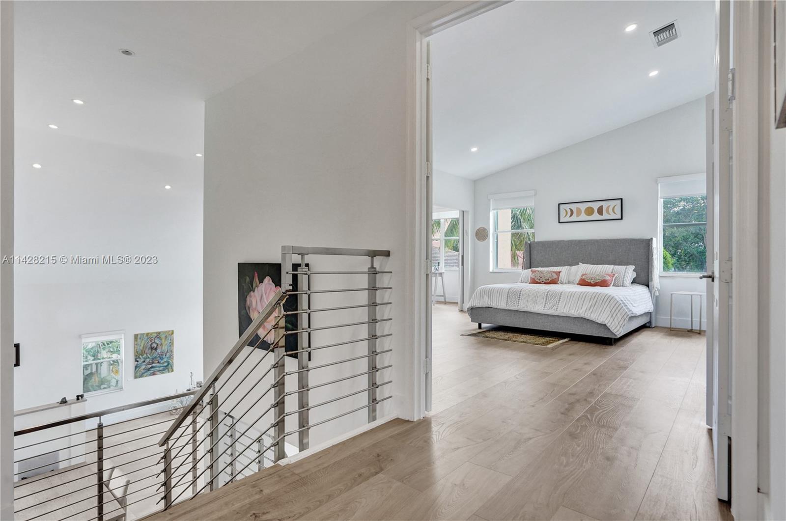 Listing Photo 15