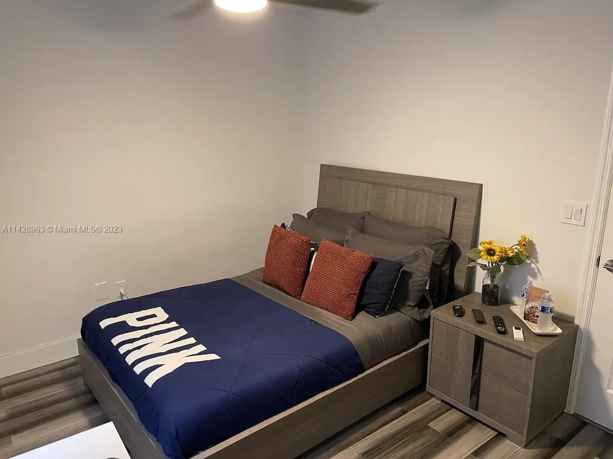 Listing Photo 18