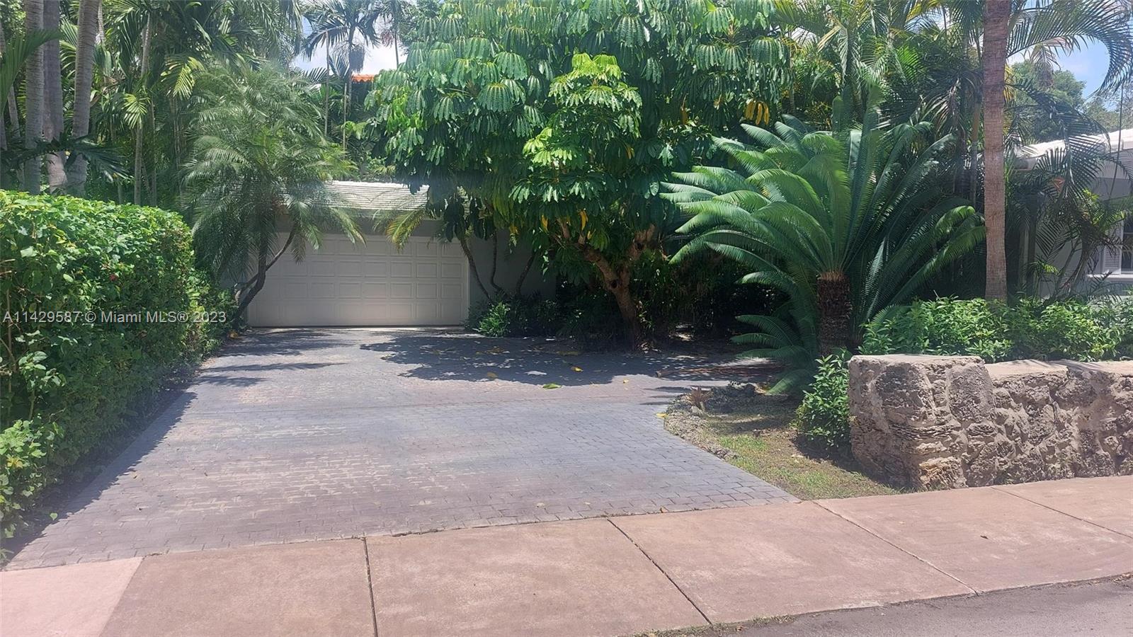 Listing Photo 17