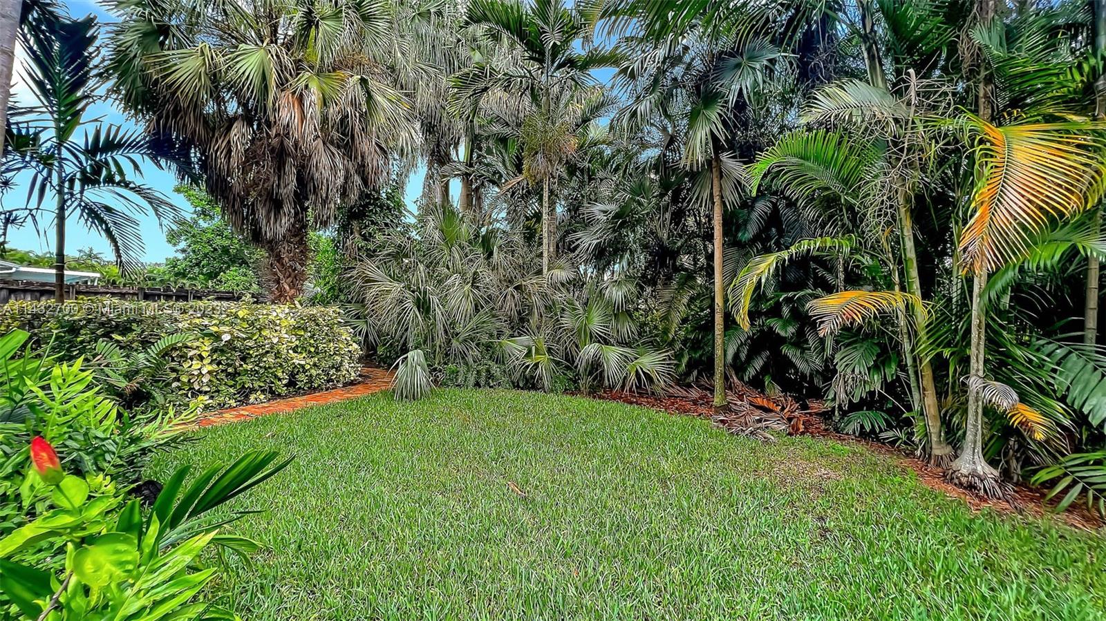 Listing Photo 8