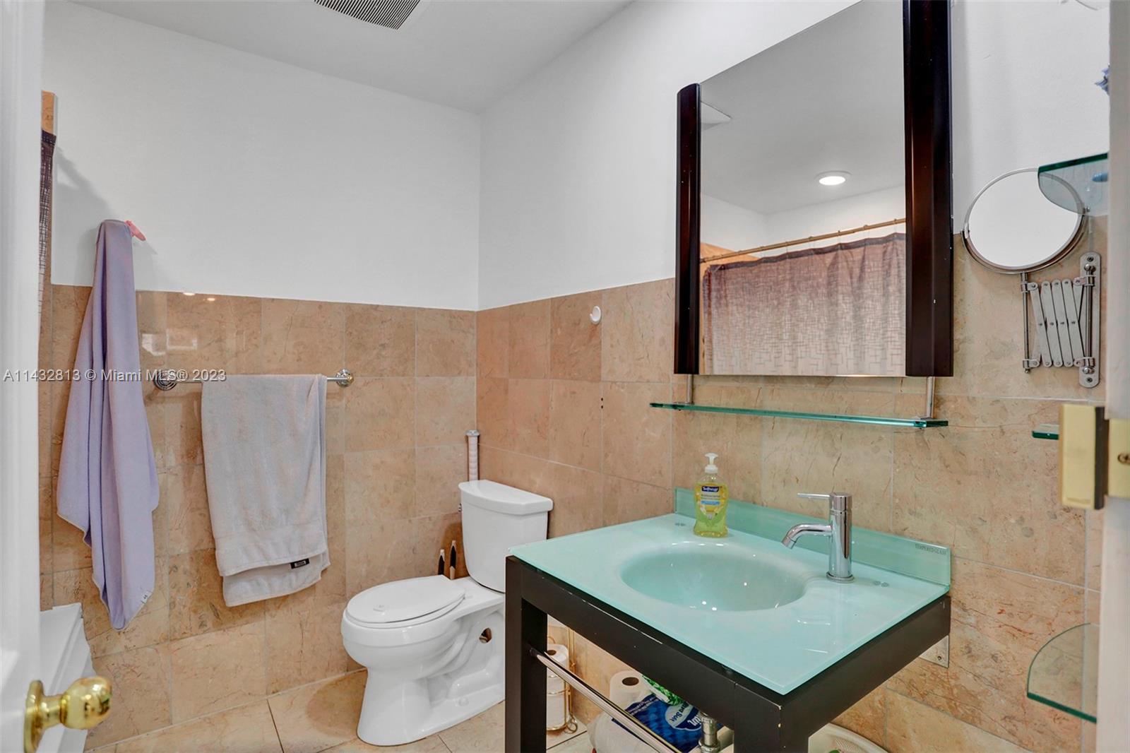 Listing Photo 20