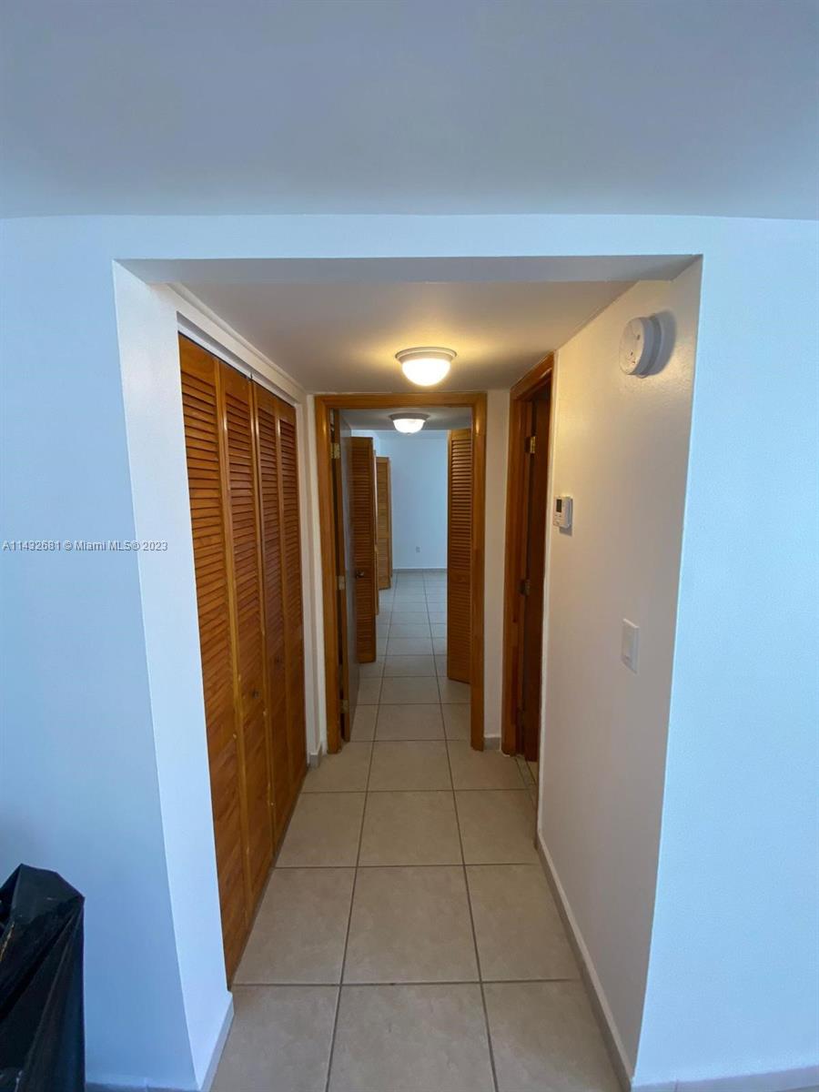 Photo 4 of Boston Plaza Condo Apt 604 in Miami Beach - MLS A11432681