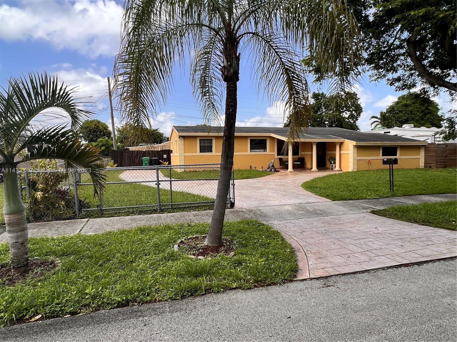 Undisclosed For Sale A11433349, FL