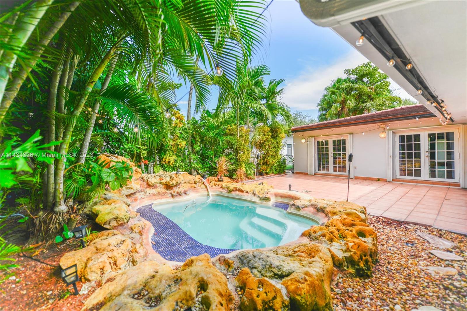 Photo 1 of 1535 Blue Rd in Coral Gables - MLS A11434328