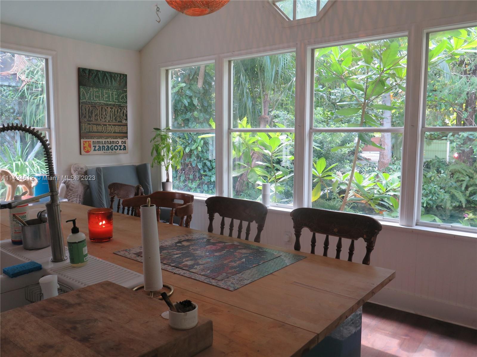 Listing Photo 9