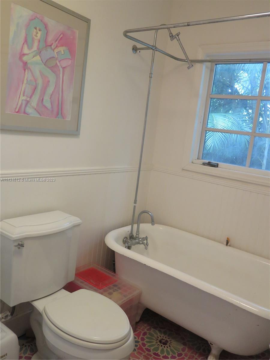 Listing Photo 14