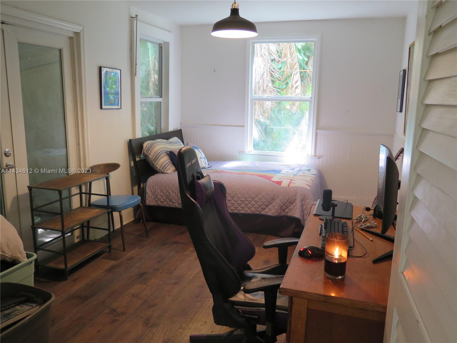 Listing Photo 15