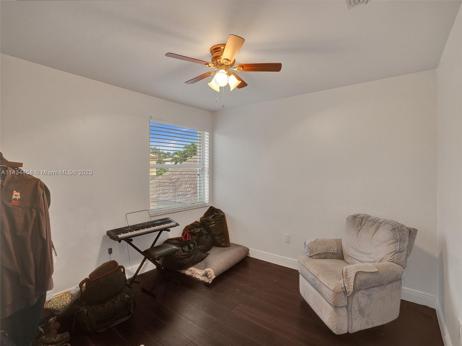 Listing Photo 23