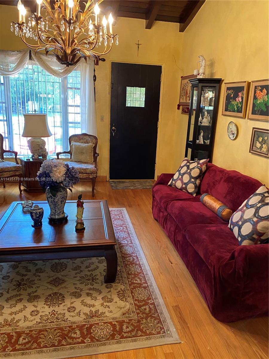 Listing Photo 16