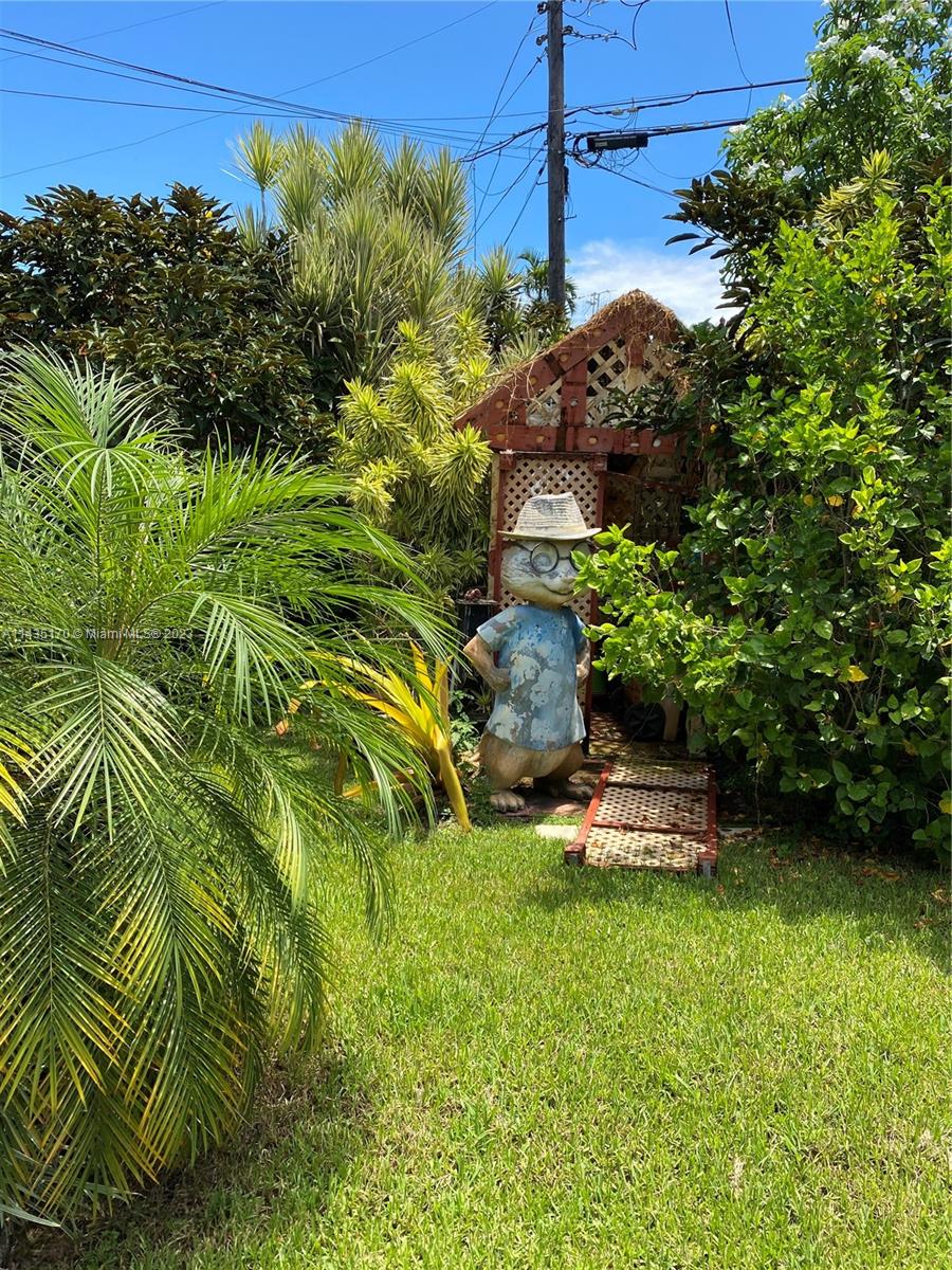 Listing Photo 8