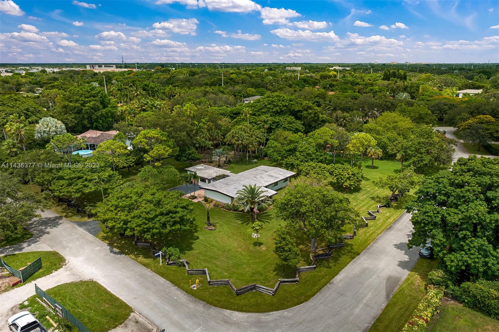 Amazing opportunity to build your ideal dream home of up to 8,300 sq.ft on this spacious 33,541 sq.ft corner lot. Located in the sought-after Pinecrest area, with prestigious schools in proximity, great dining choices, and easy reach to main highways. The existing dwelling is habitable and can be rented while obtaining permits. The nearby area features several newly constructed homes, making it a fantastic opportunity.
