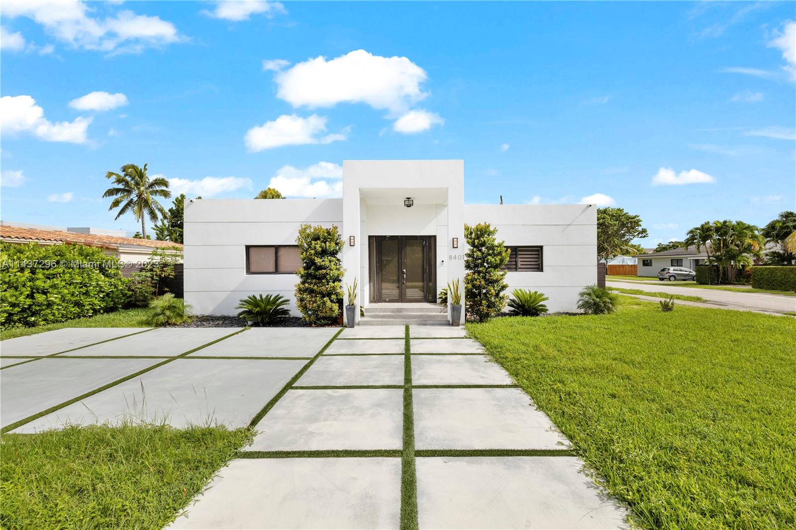 Undisclosed For Sale A11437296, FL