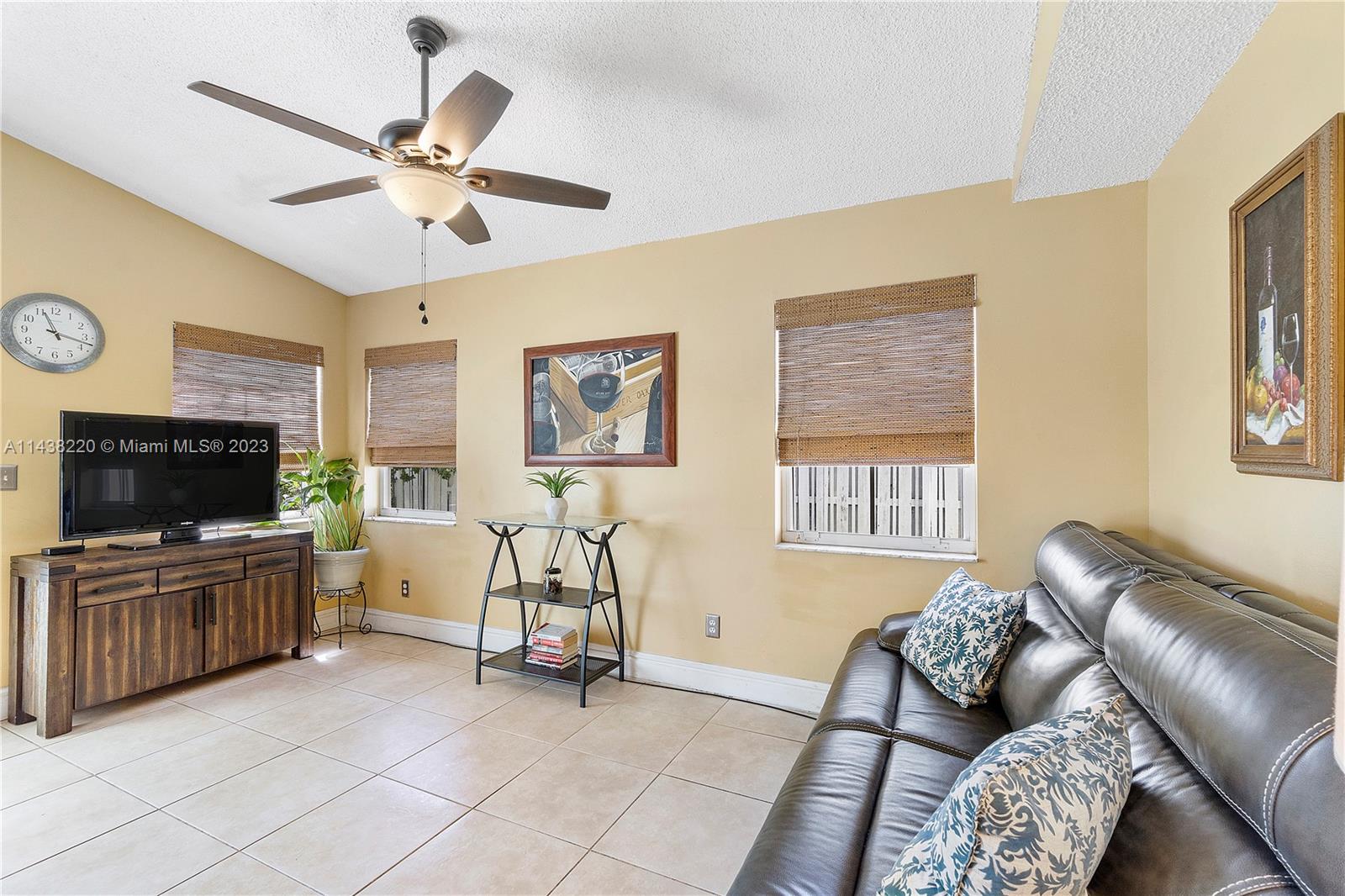 Listing Photo 22