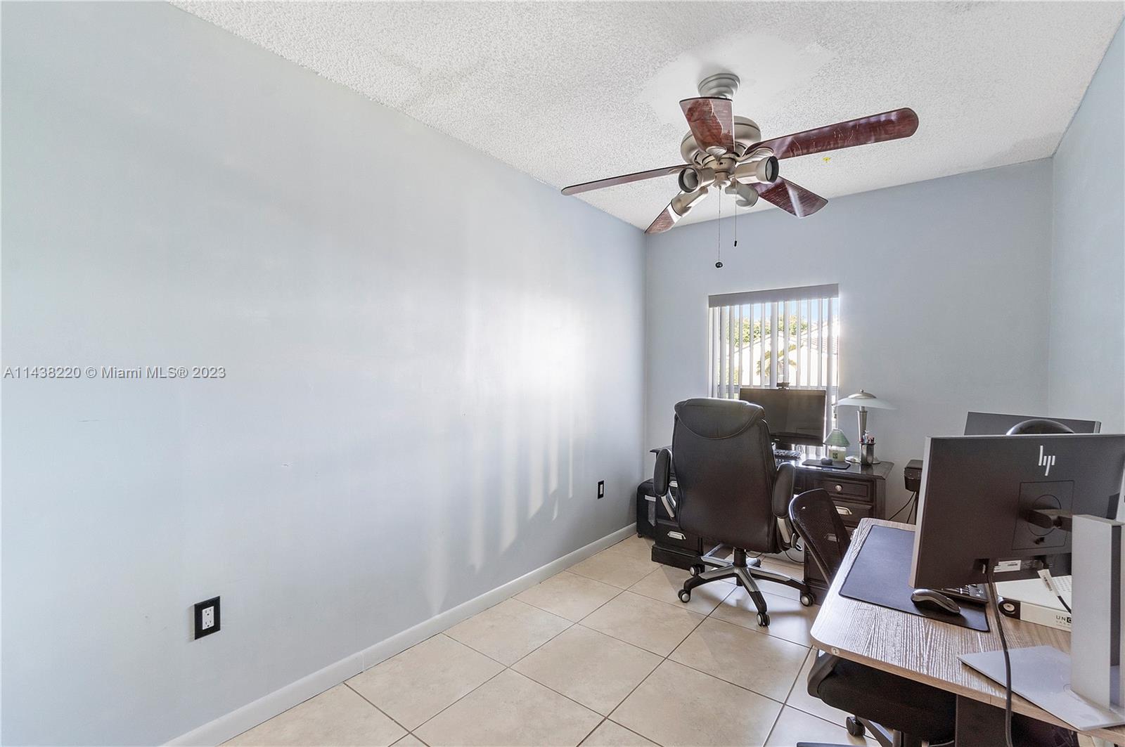 Listing Photo 28