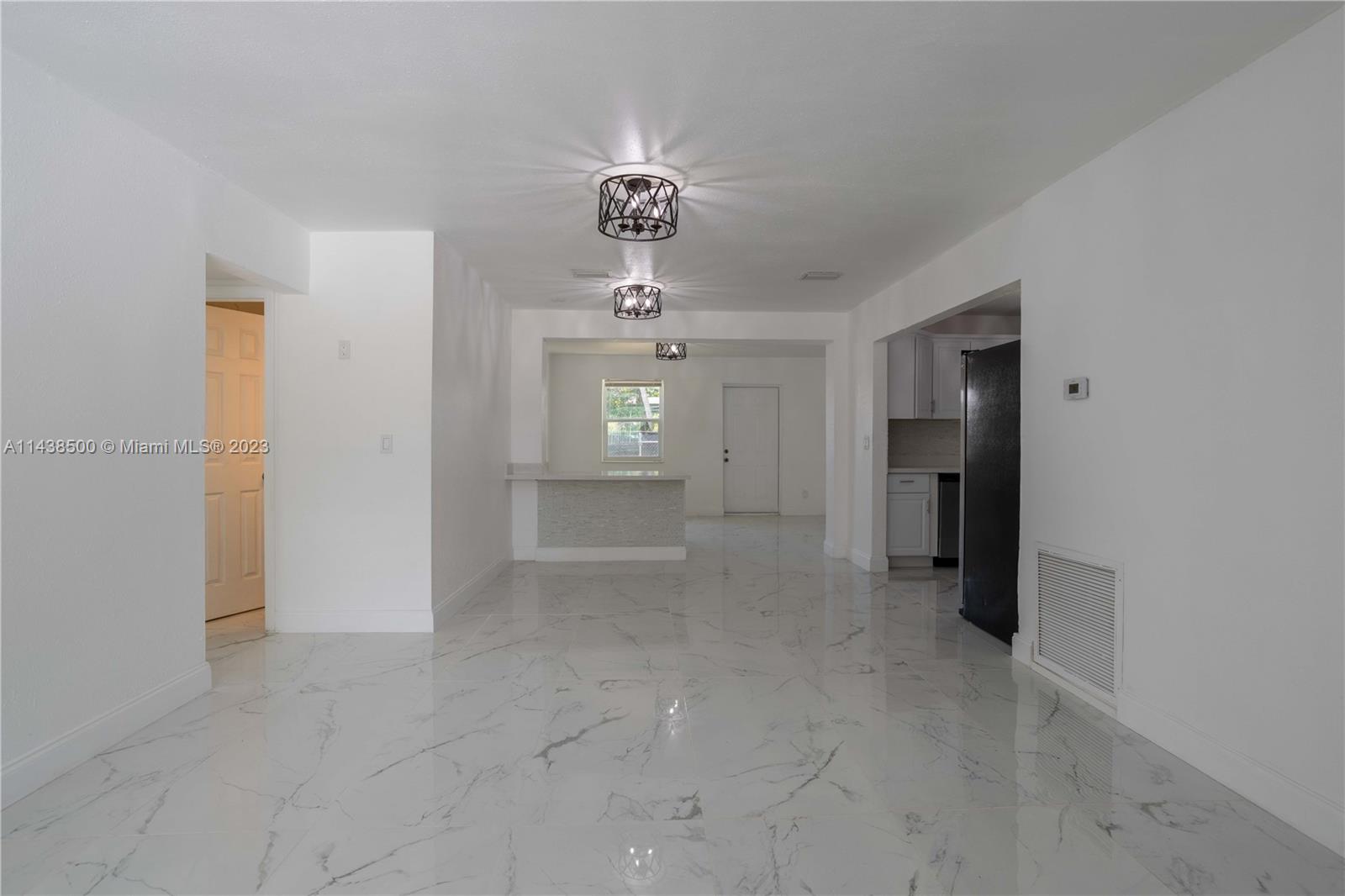 Listing Photo 20