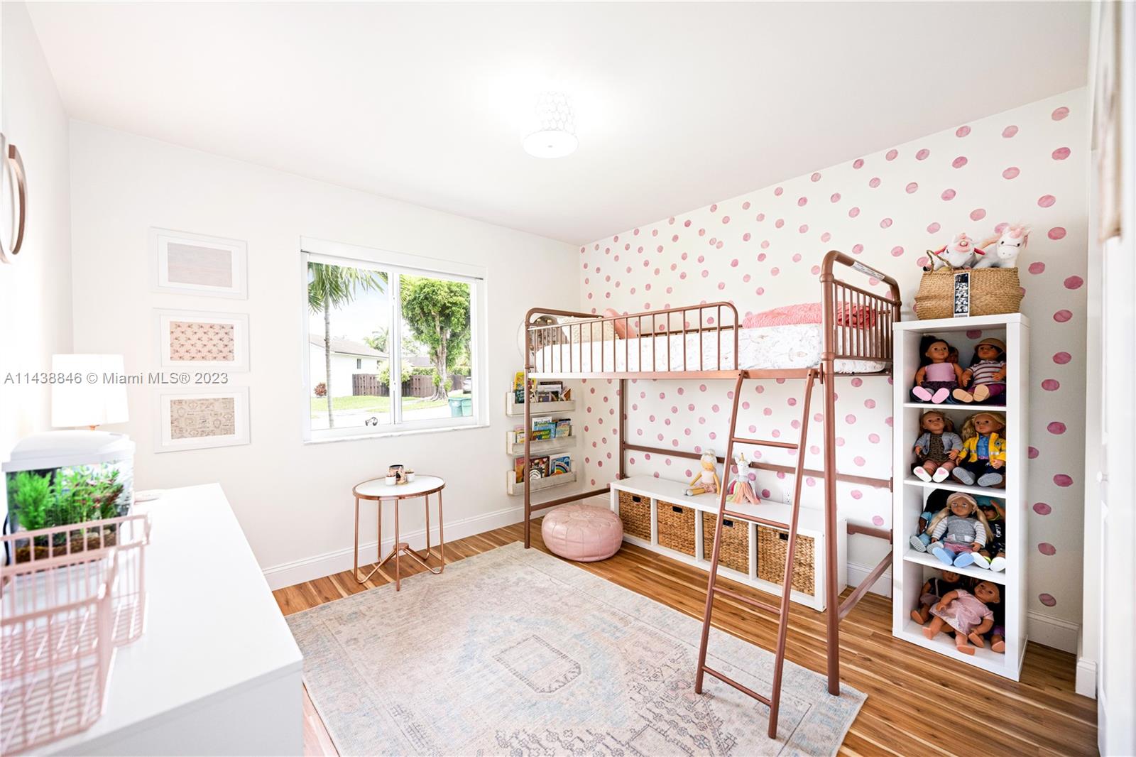 Listing Photo 18
