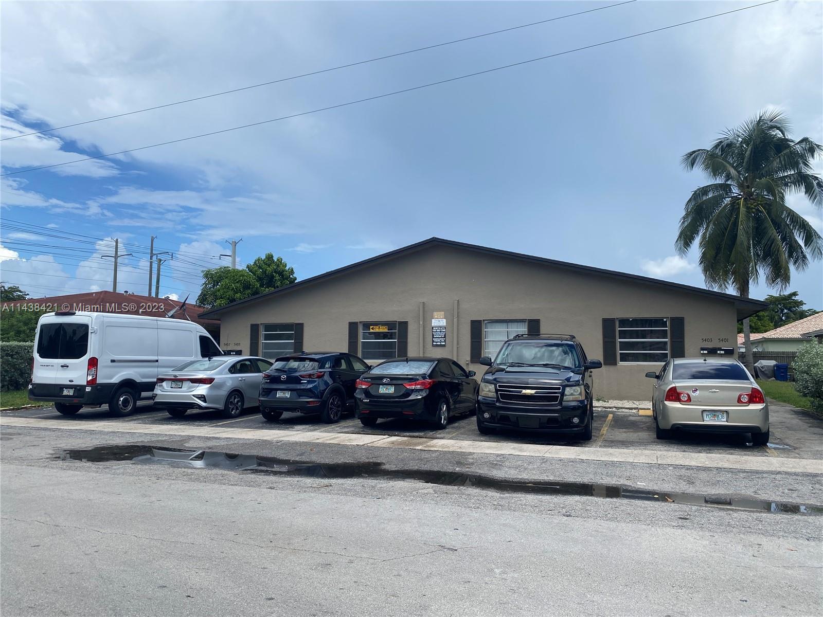 5401 NW 22nd St, Lauderhill, FL 33313