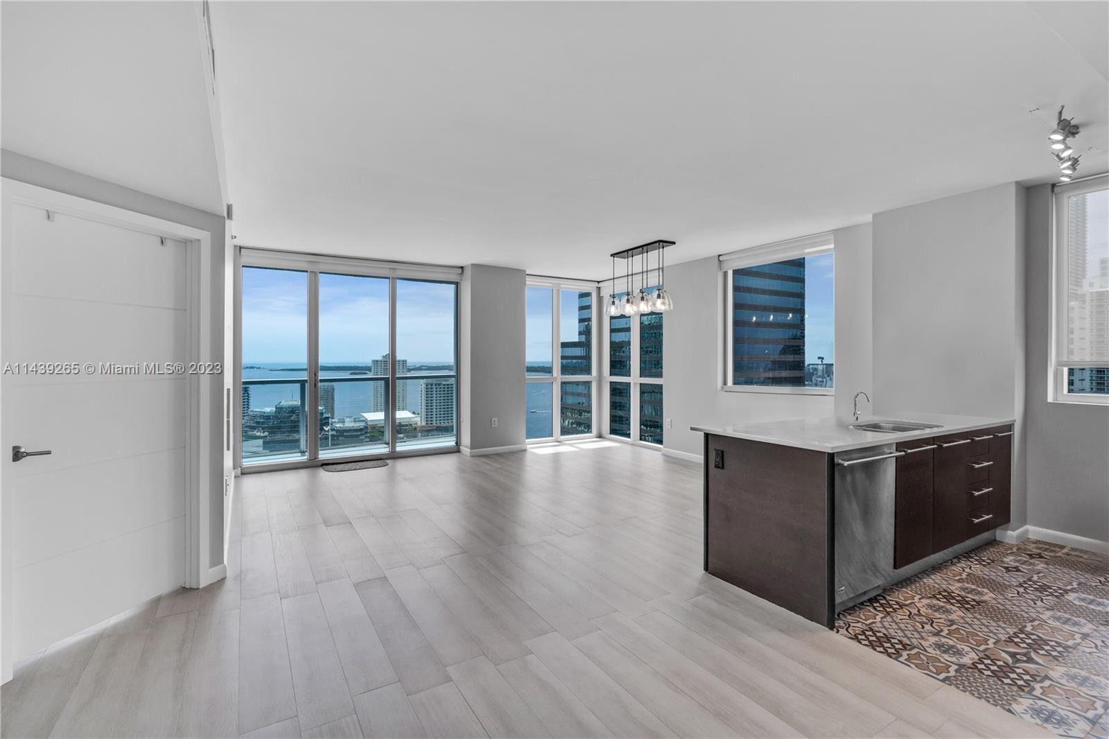 Stunning 2 bedroom and 2 bathroom corner unit for sale in 500 Brickell Condominium, most desirable floor plan of the building with stunning bay and city views. Fully renovated, new flooring, new bathrooms, updated kitchen, walking distance to Brickell City Centre, restaurants, bars, Mary Brickell Village. By car is 3 minutes from Downtown Miami, 15 minutes from South Beach, 18 minutes from Wynwood Miami, and 30 minutes from the Miami International Airport.