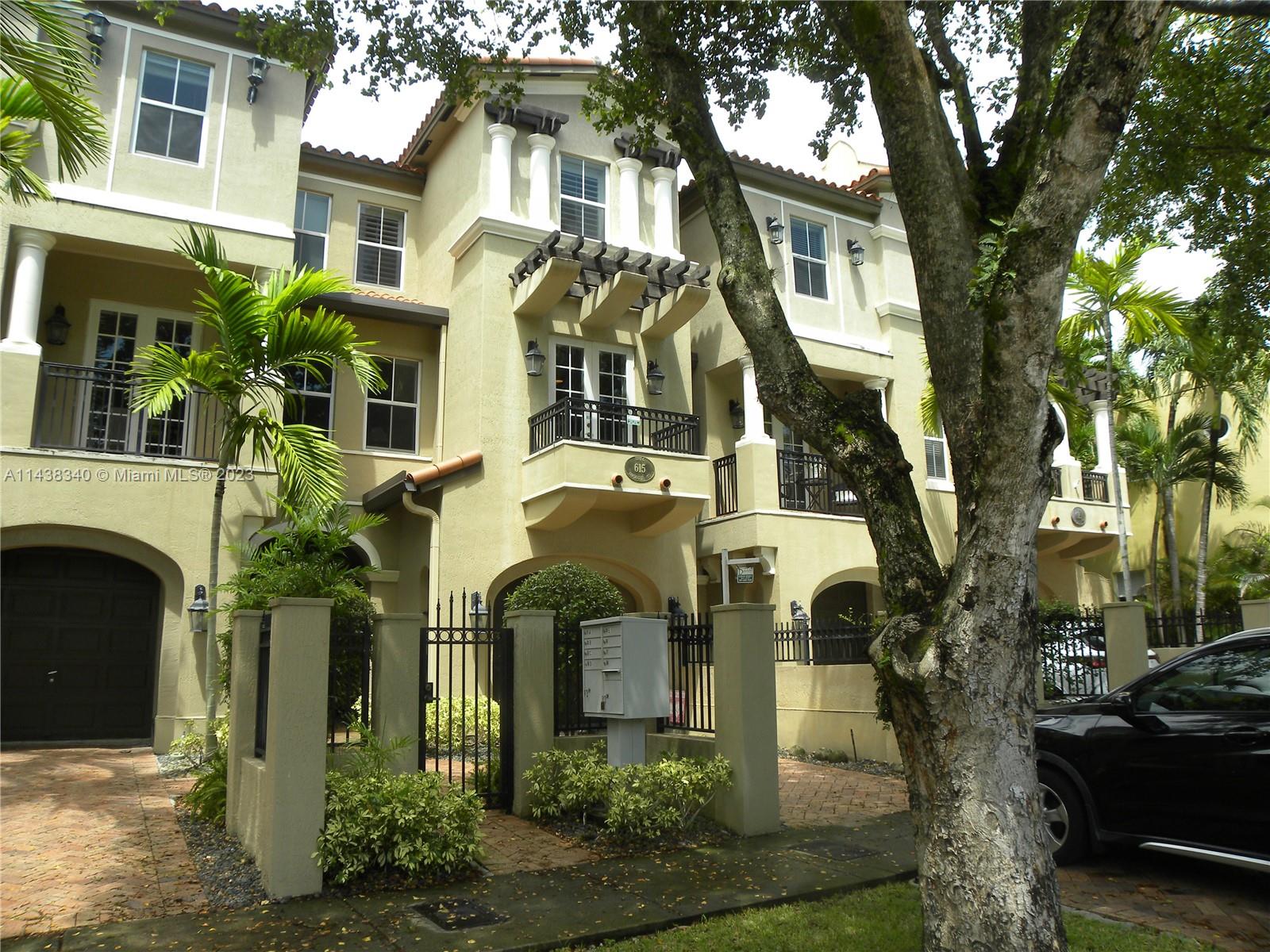 Photo 2 of 615 Santander Ave in Coral Gables - MLS A11438340