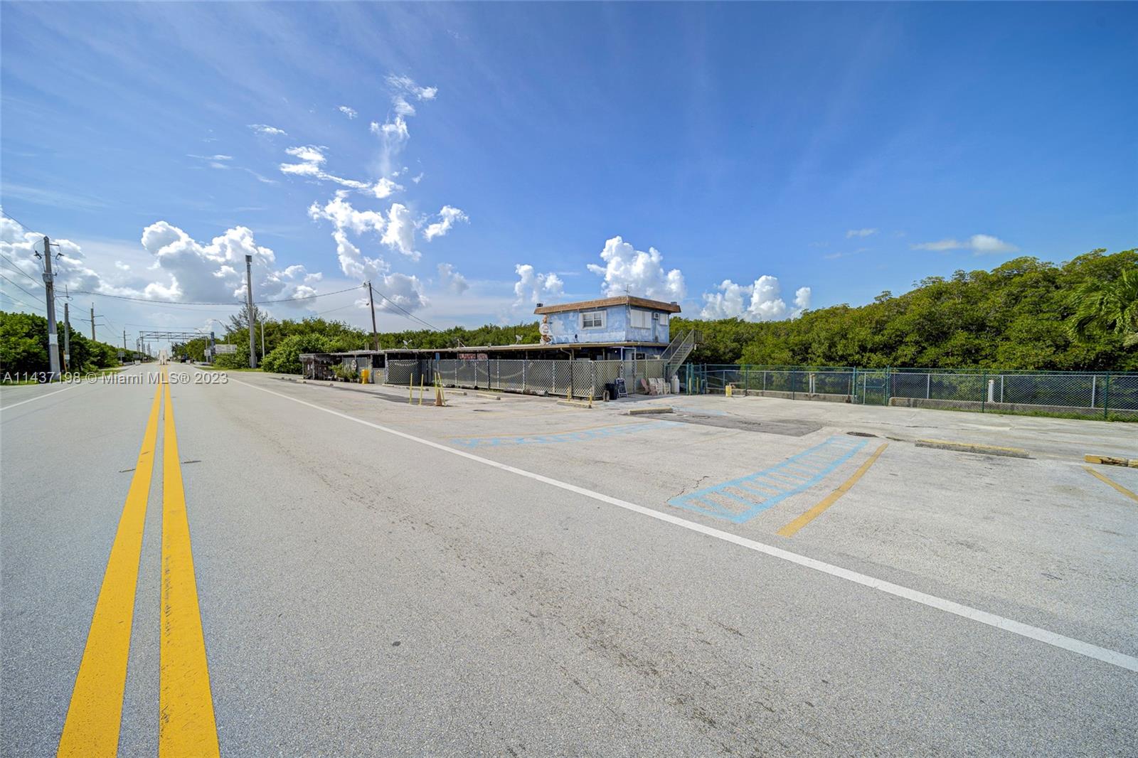 Famous Seafood Restaurant For Sale in The Keys!, Unincorporated Dade County, FL 33037