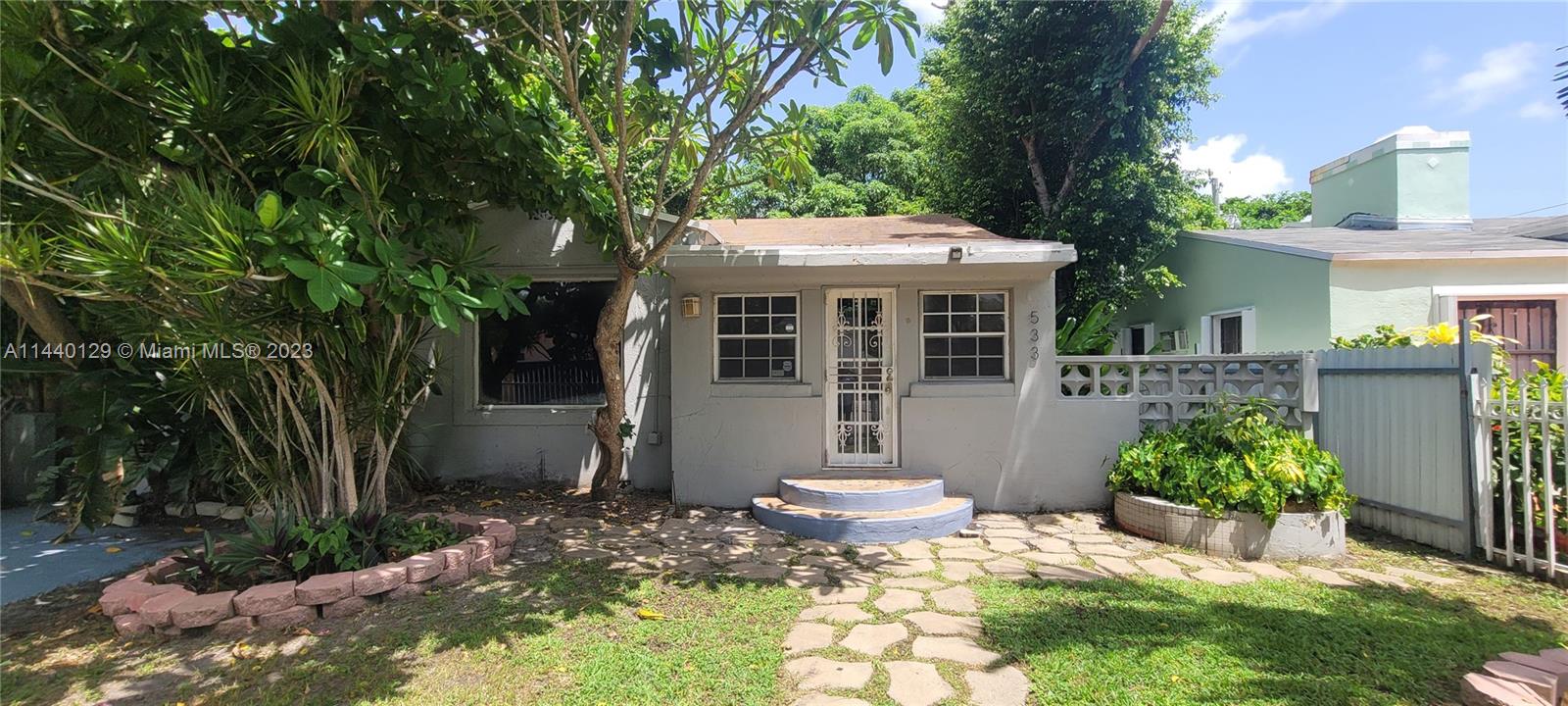 Listing Photo 6