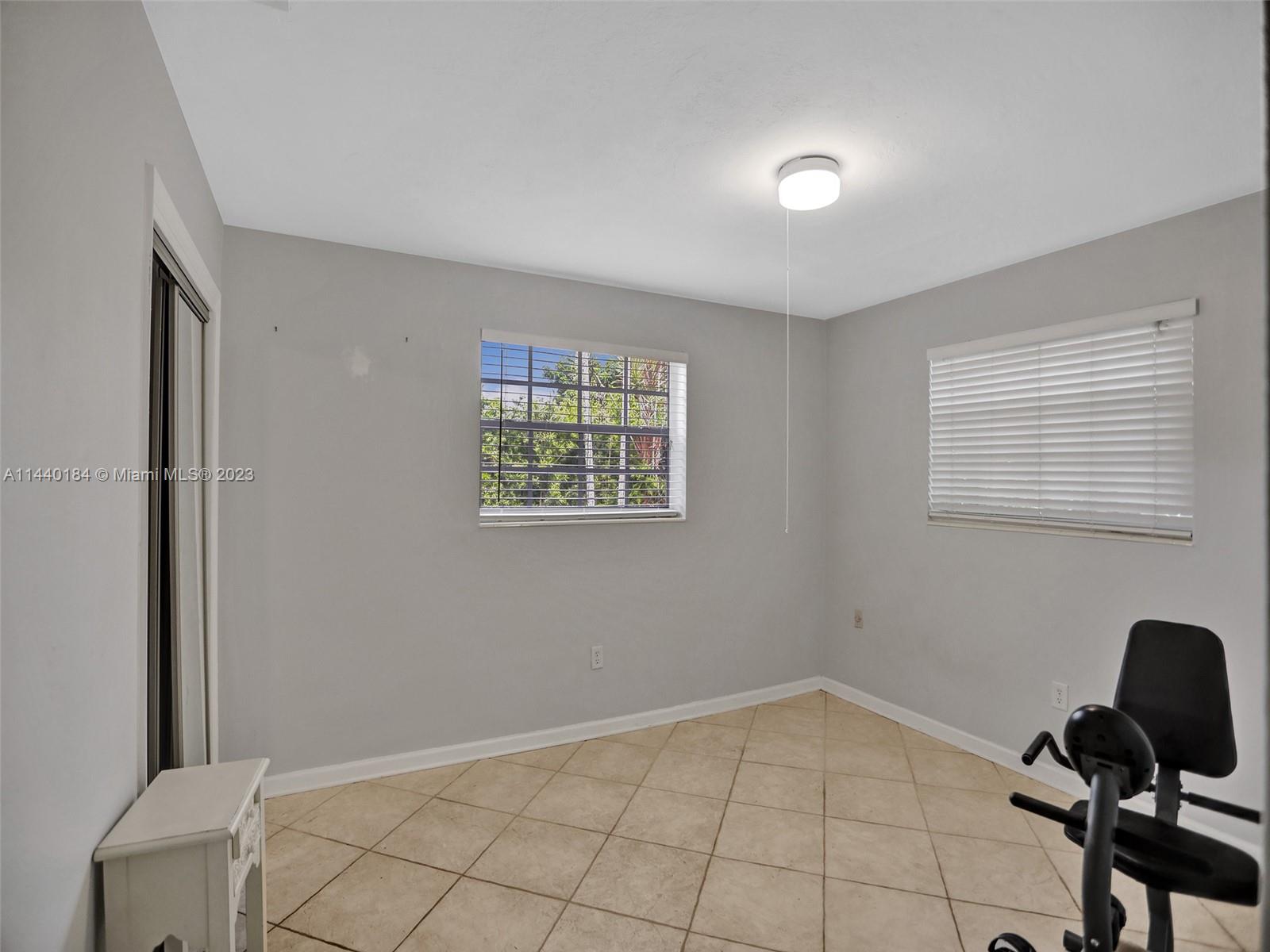 Listing Photo 24