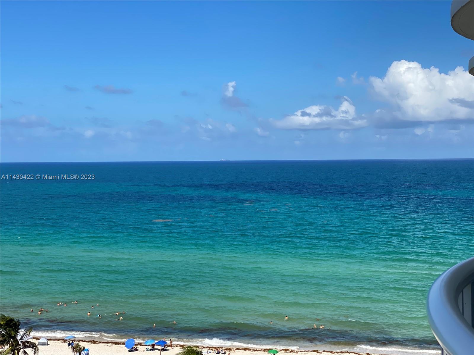 Photo 1 of The Carriage House Condo Apt 809 in Miami Beach - MLS A11430422