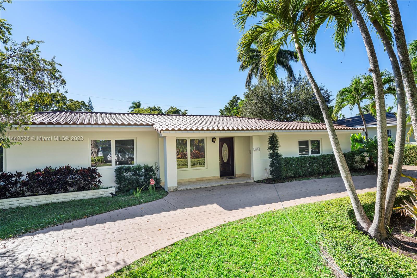 WALK INTO THIS STUNNING AND SPACIOUS RIVIERA HOME IN CORAL GABLES OF 2,253 SQ. FT. LIVING SPACE! FEATURING 4 BEDROOMS AND 3 BATHS. THIS HOUSE HAS BEAUTIFUL TRAVERTINE MARBLE FLOORS THROUGHOUT, MULTIPLE EXPOSURES OPEN LAYOUTS, A MODERN KITCHEN WITH QUARTZ COUNTERTOPS, STAINLESS STEEL APPLIANCES AND TWO BREAKFAST COUNTERS THAT OVERLOOK AN AMPLE AND SUNNY DINING AREA! YOU WILL ALSO FALL IN LOVE WITH THE GREAT ROOM WITH ITS VAULTED CEILINGS AND ITS POOL VIEW! ALL WINDOWS ARE HURRICANE IMPACT AND THE POOL (SALTED) WAS RENOVATED. AMAZING LOCATION WITH AN URBAN-SUBURBAN MIX FEELING. WALKING DISTANCE FROM UNIVERSITY OF MIAMI. 
STELLAR TENANTS IN PLACE UNTIL OCTOBER 31st paying $8,000.00/month. Notice required. Seller's preferred title company is Florida National Title Services.