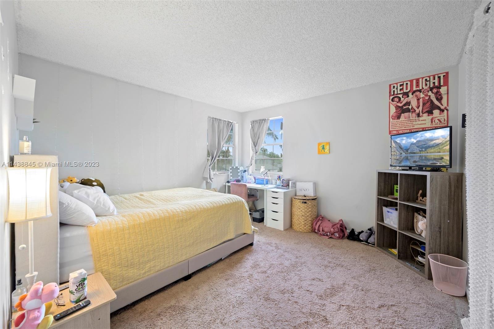 Listing Photo 18
