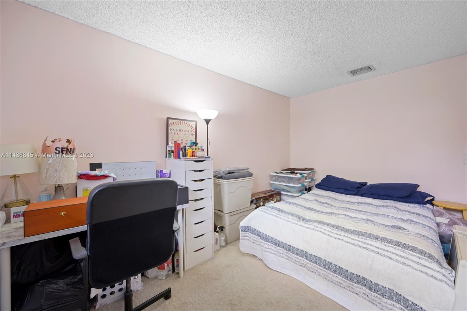 Listing Photo 20