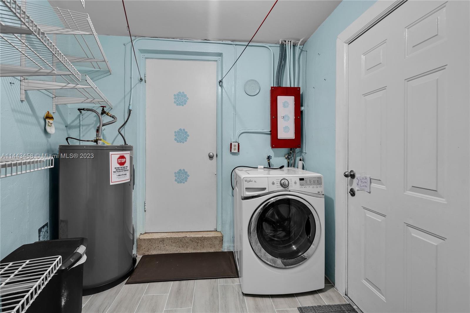 Listing Photo 12
