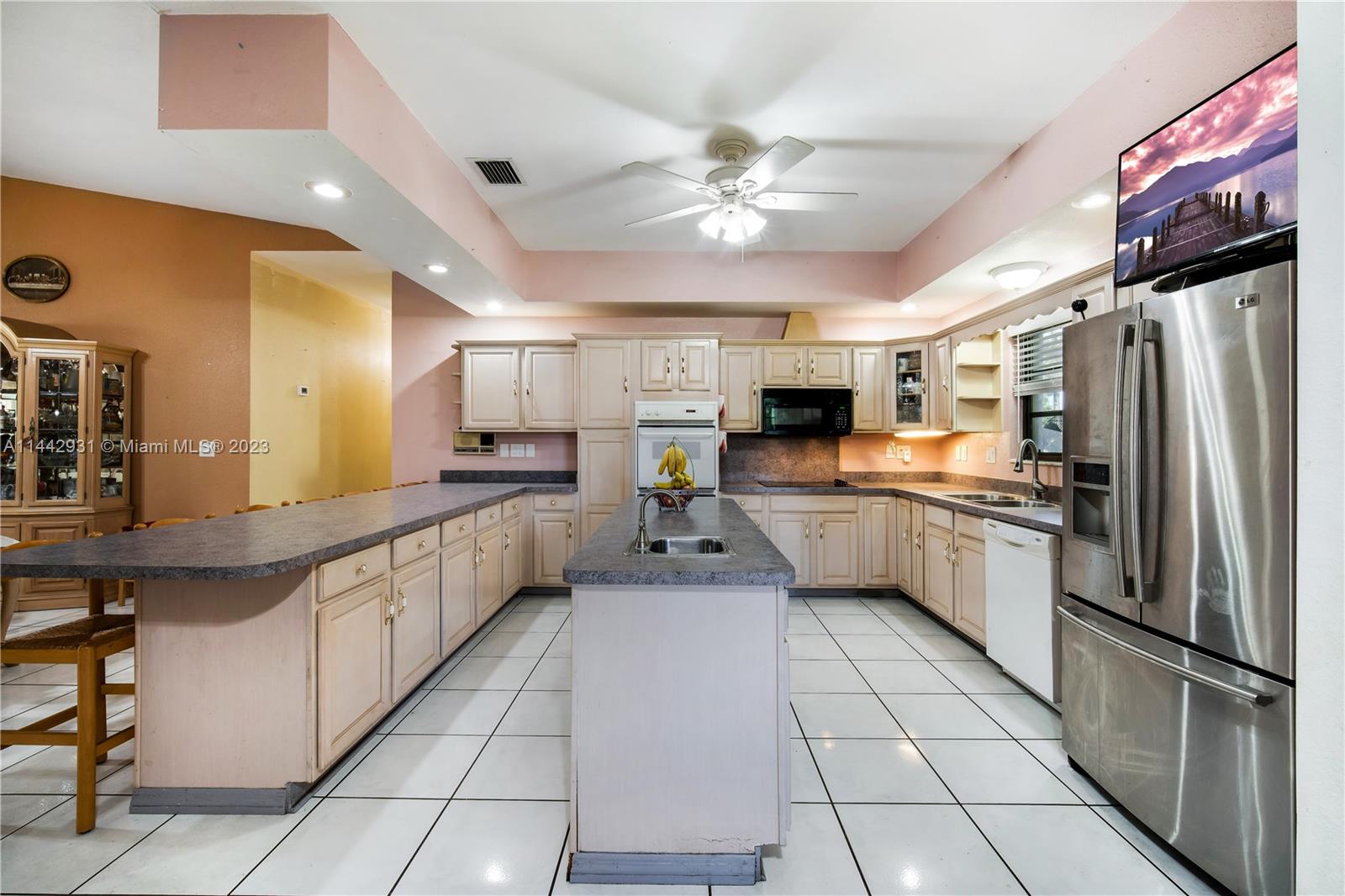 Listing Photo 19