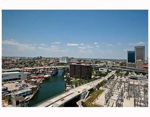 Photo 13 of Latitude On The River Con in Miami - MLS A11444062