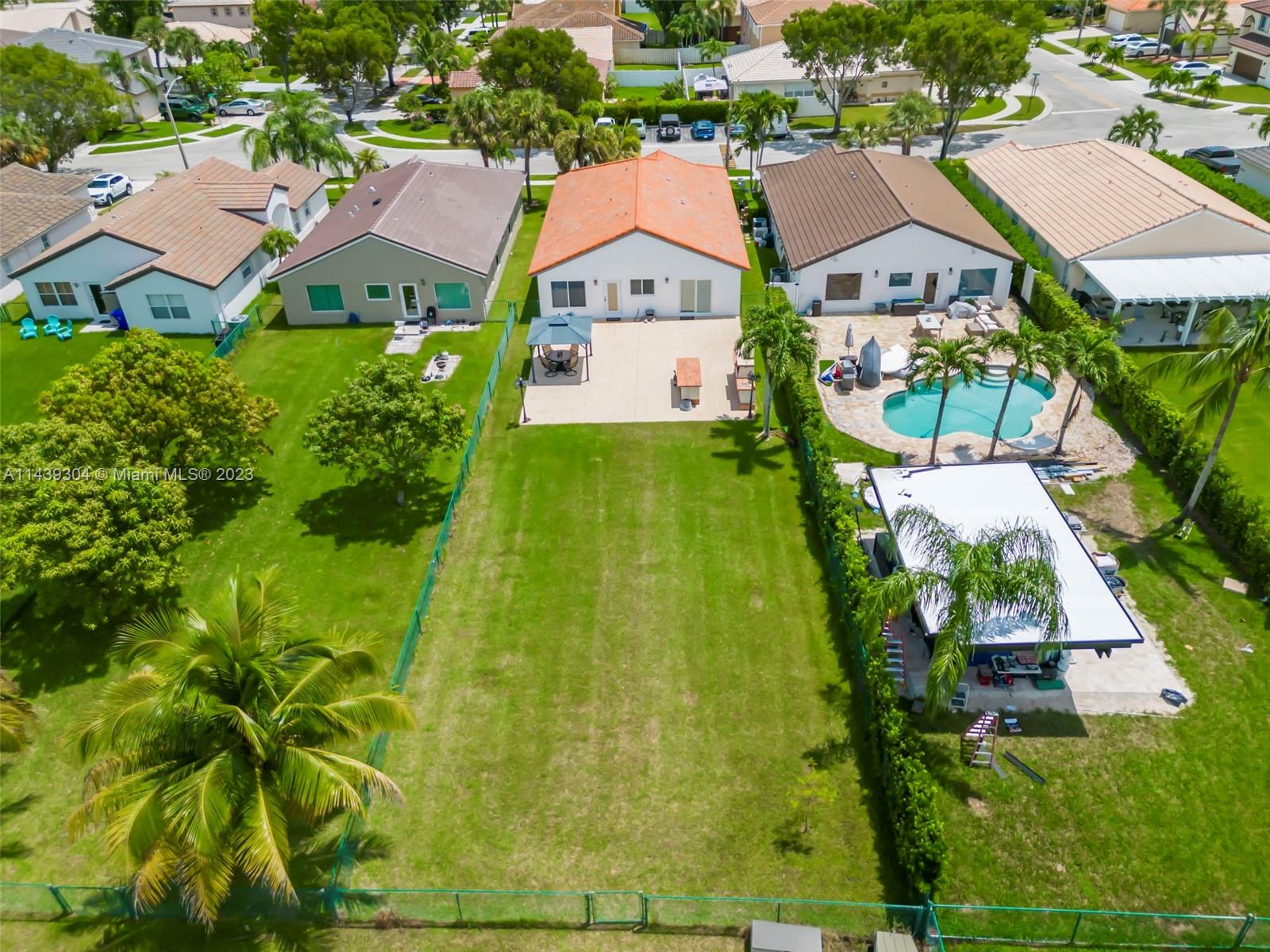 Listing Photo 32