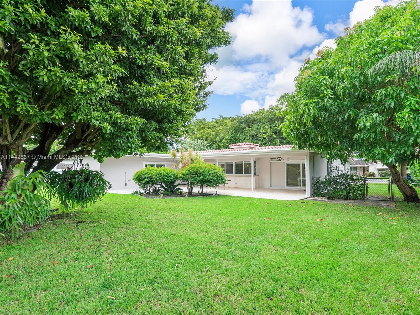 Listing Photo 33