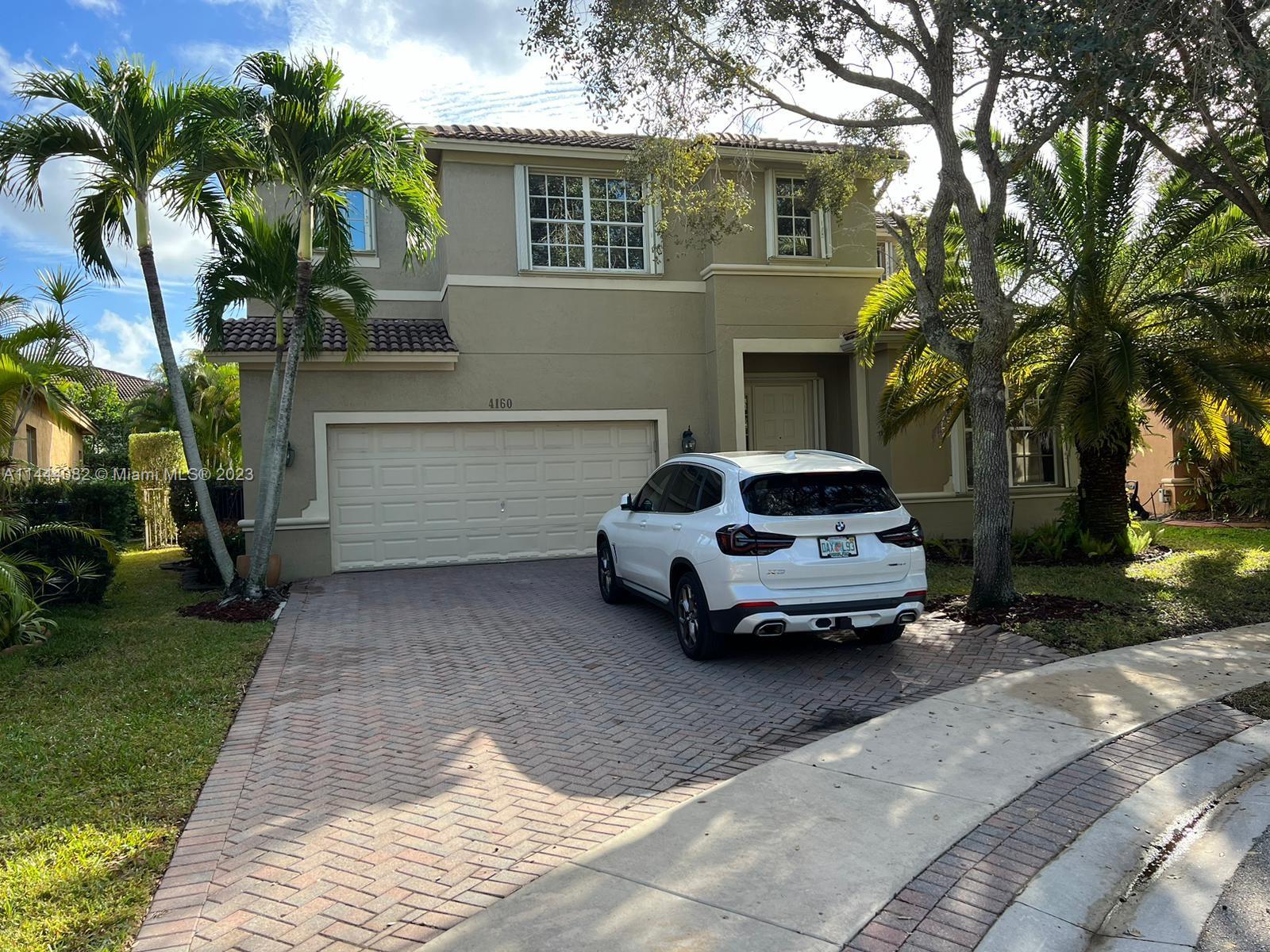 Photo 1 of 4160 Cascade Ter in Weston - MLS A11444082