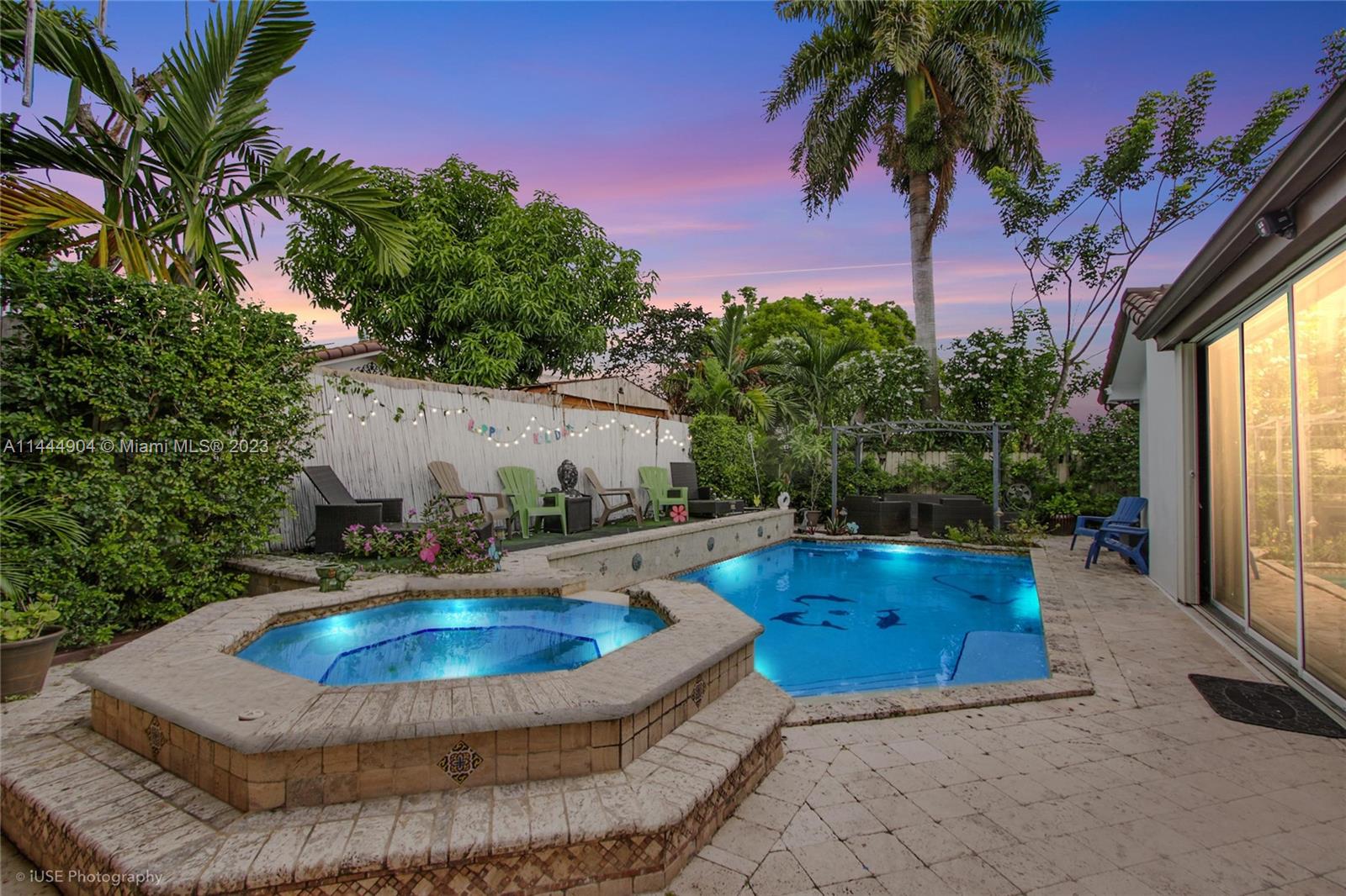 Photo 15 of 3700 SW 139th Pl in Miami - MLS A11444904