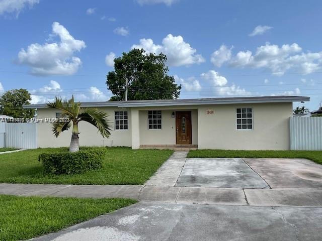 Photo 1 of 11450 SW 42nd Ter in Miami - MLS A11445070