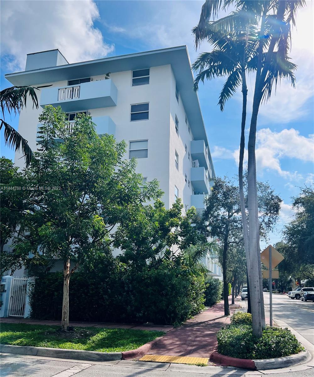 Photo 2 of Jefferson Manor Condo Apt 4A in Miami Beach - MLS A11444280