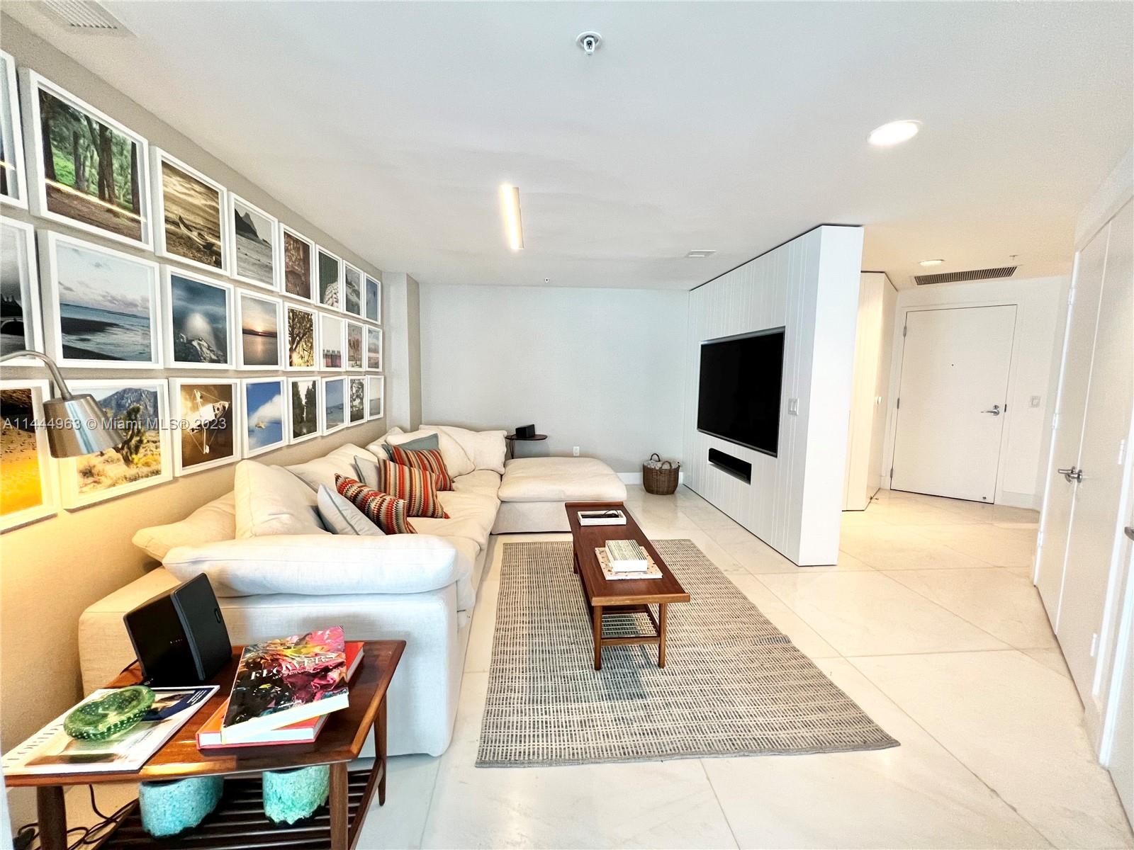 Photo 1 of Marina Palms S Apt 1102 in North Miami Beach - MLS A11444963