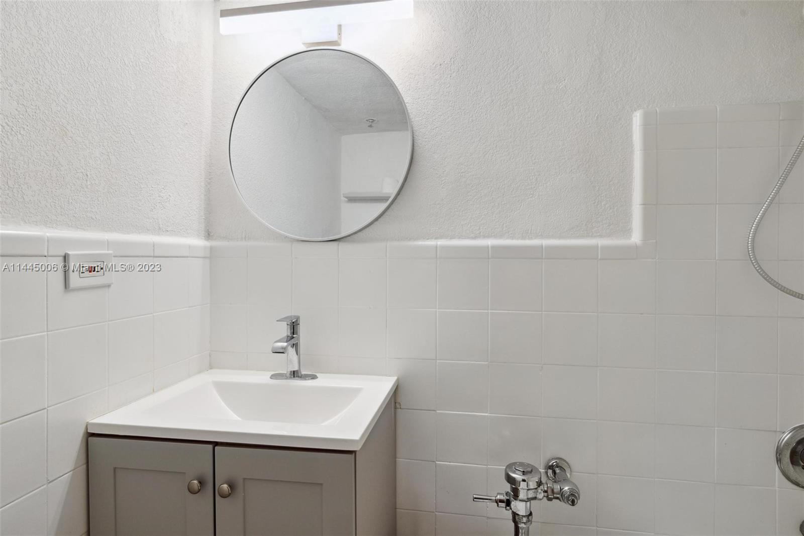 Photo 13 of Flamingo South Beach Flamingo Apt 1556S in Miami Beach - MLS A11445006