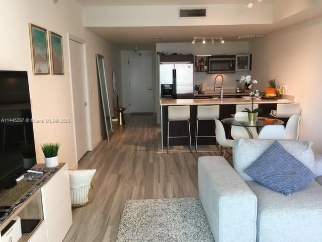 Photo 17 of Quantum on The Bay Apt 1409 in Miami - MLS A11445297