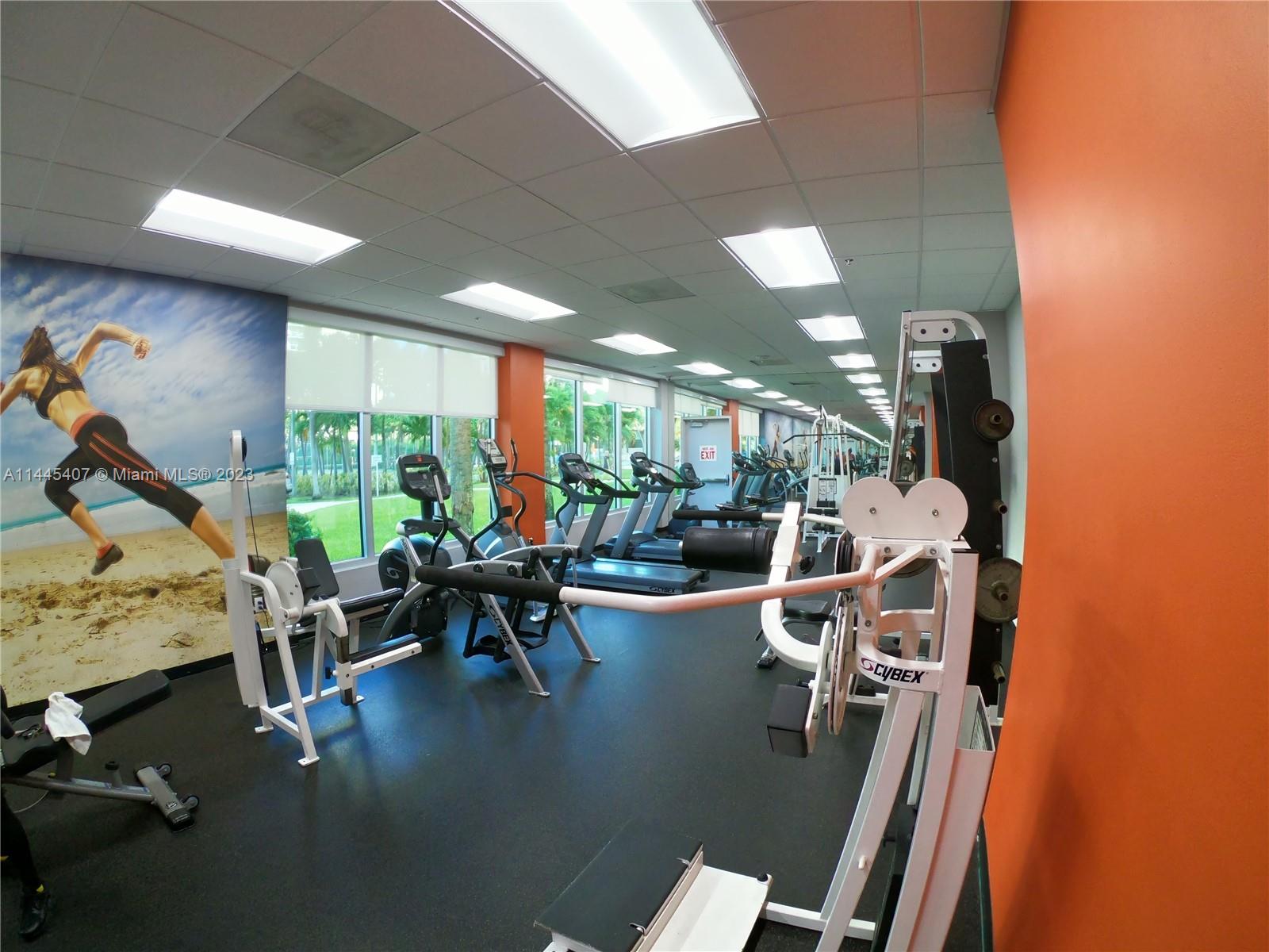 Photo 19 of Oceanview Building B Cond Apt 1019 in Sunny Isles Beach - MLS A11445407