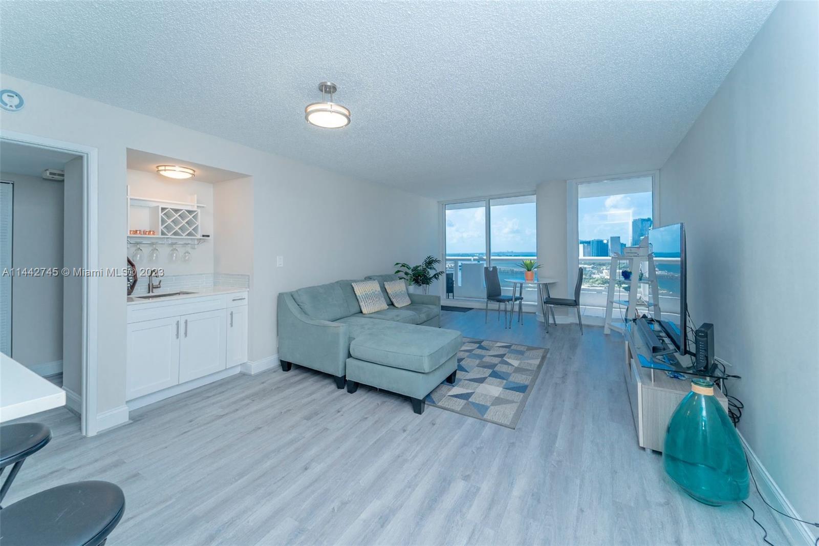 Photo 1 of Venetia Condo Apt A-3353 in Miami - MLS A11442745